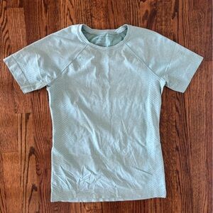 Women’s seamless underscrub mint color